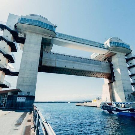 נומאזו 御浜岬の至福を一身に味わう 一軒家貸切宿で贅沢なバーベキューを楽しみながら夕陽に染まる戸田湾の美しさを満喫 מראה חיצוני תמונה